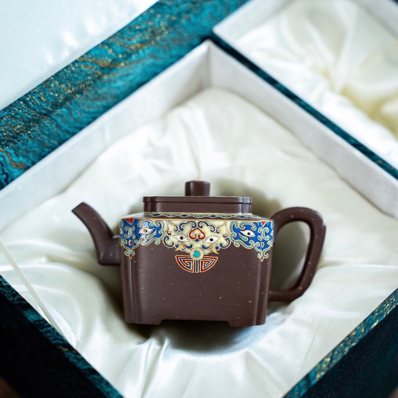 Si Fang Tong Chun 180cc - Yixing Handmade Teapot - zycs_China
