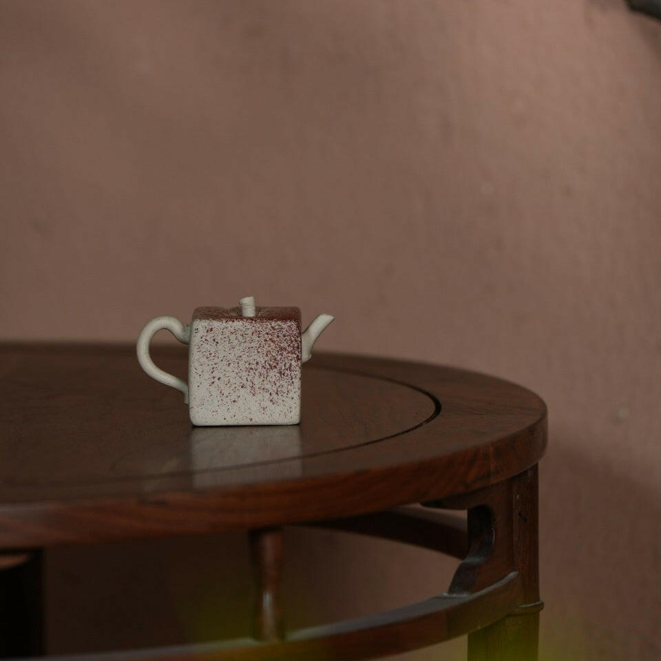 Si Fang Xian Tao 85cc - Yixing Handmade Teapot - zycs_China