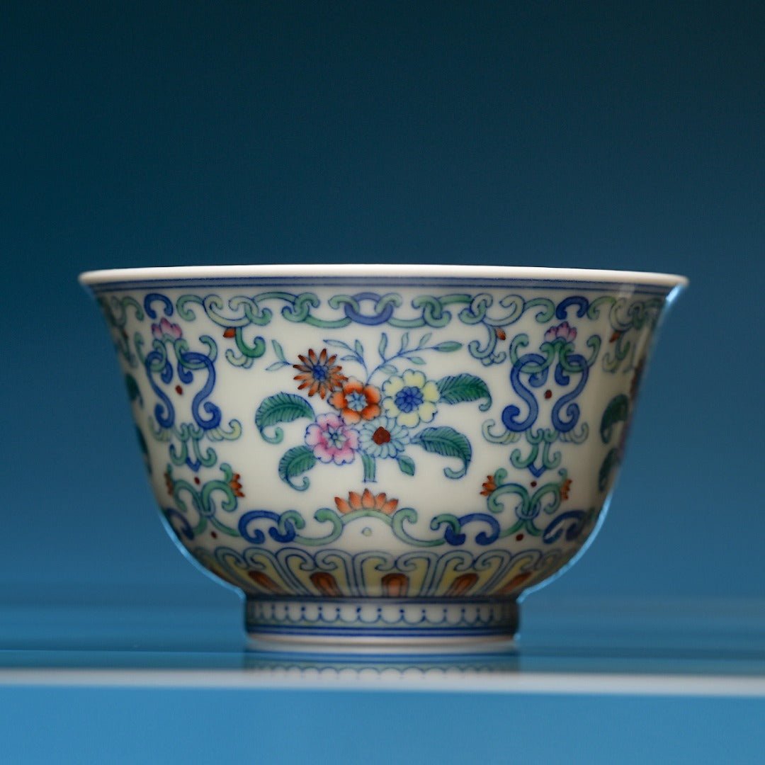 Si Ji Hua 130cc - Jing De Zhen Porcelain Gaiwan - zycs_China