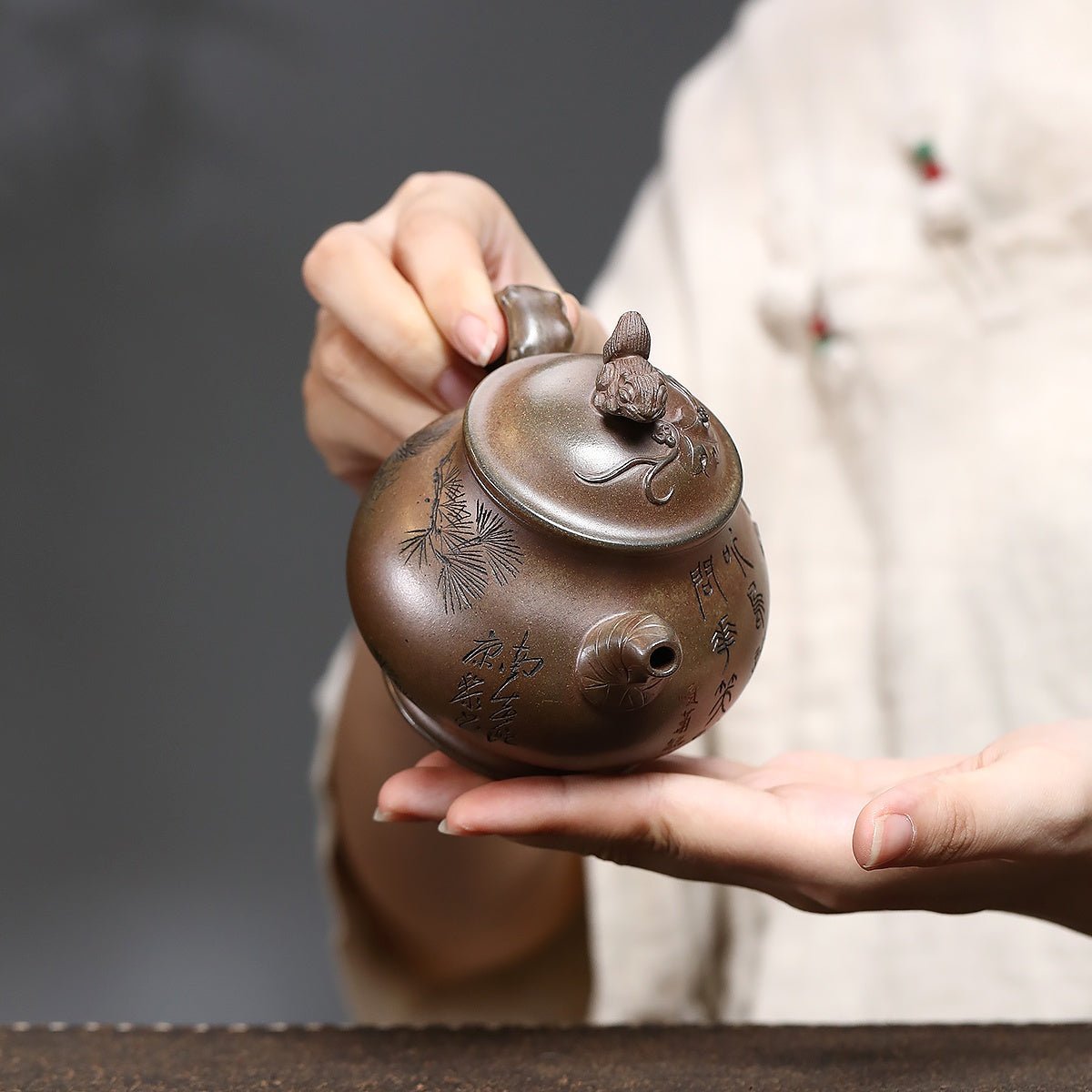 Song Shu Pan Hu 180cc - Yixing Handmade Teapot - zycs_China