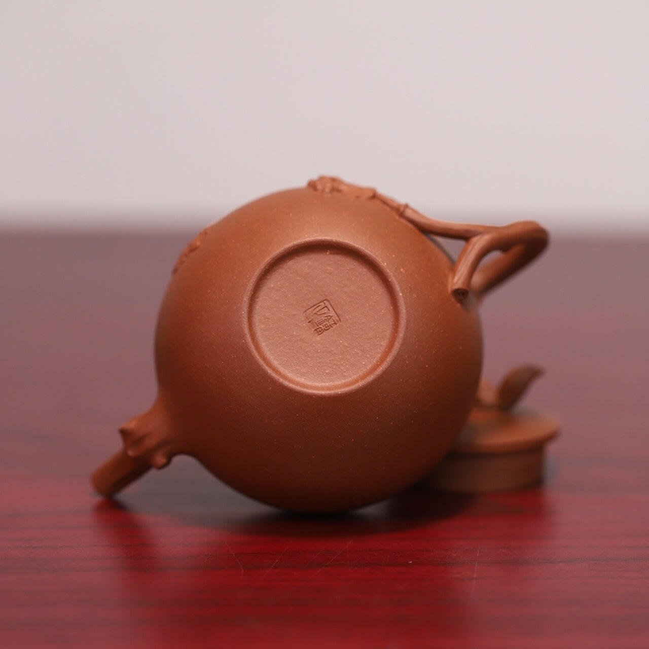 Song Shu Pu Tao 165cc - Yixing Handmade Teapot - zycs_China