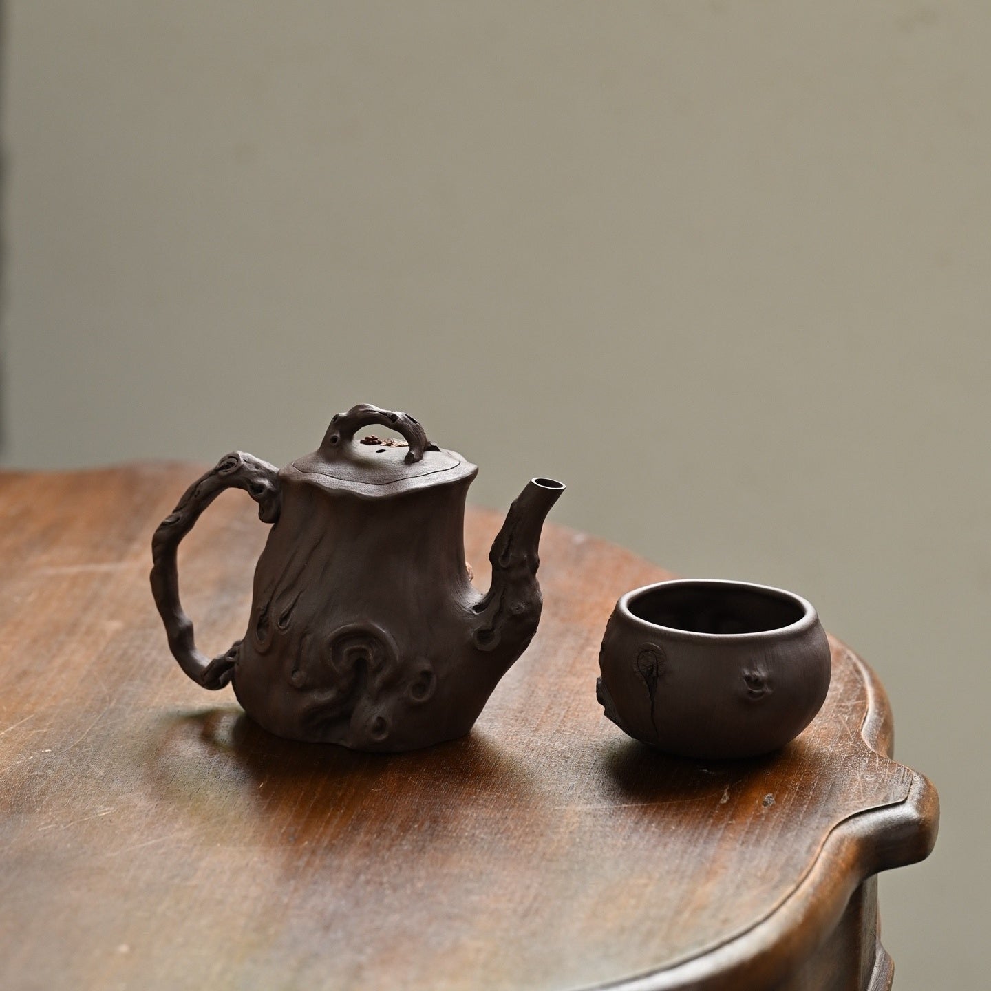 Song Shu Pu Tao 320cc - Yixing Handmade Teapot - zycs_China