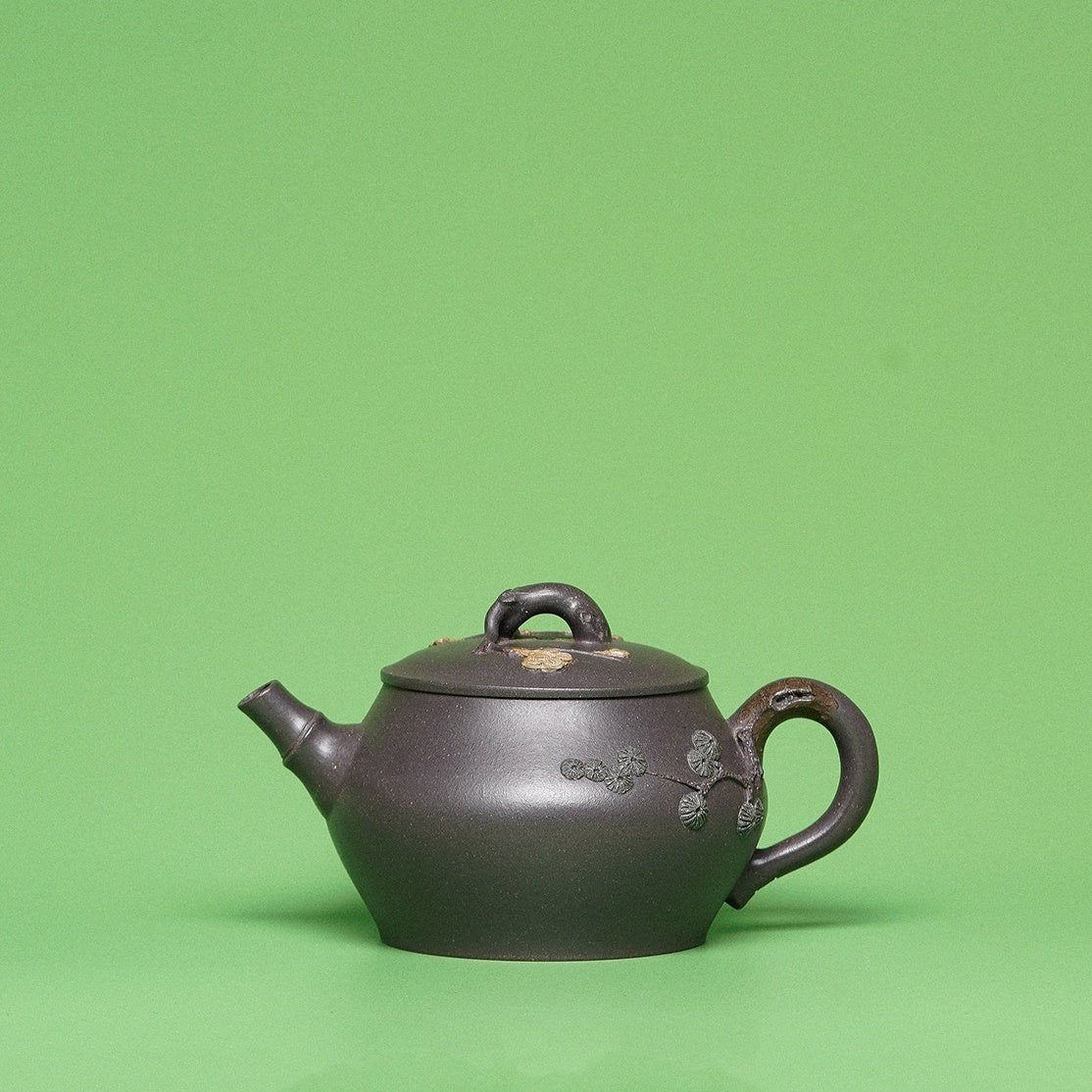 Song Zhu Mei 150cc - Yixing Handmade Teapot - zycs_China