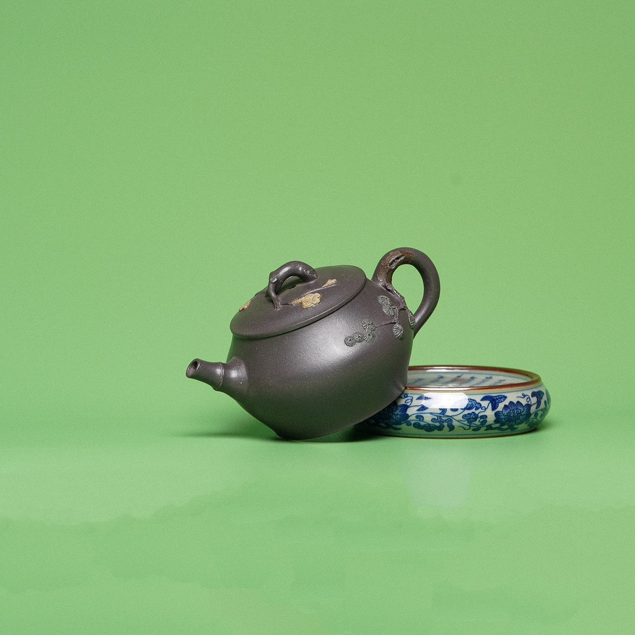 Song Zhu Mei 150cc - Yixing Handmade Teapot - zycs_China