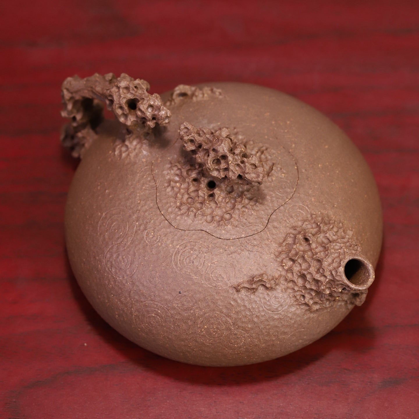 Tai Hu Qi Shi - Yixing Handmade Teapot - zycs_China