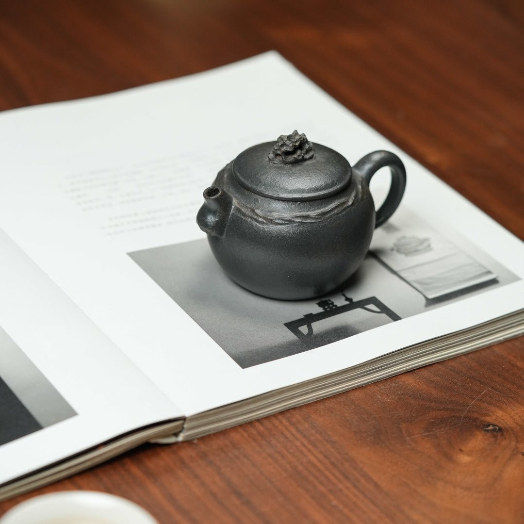 Tai Hu Shi Qu 130cc - Yixing Handmade Teapot - zycs_China