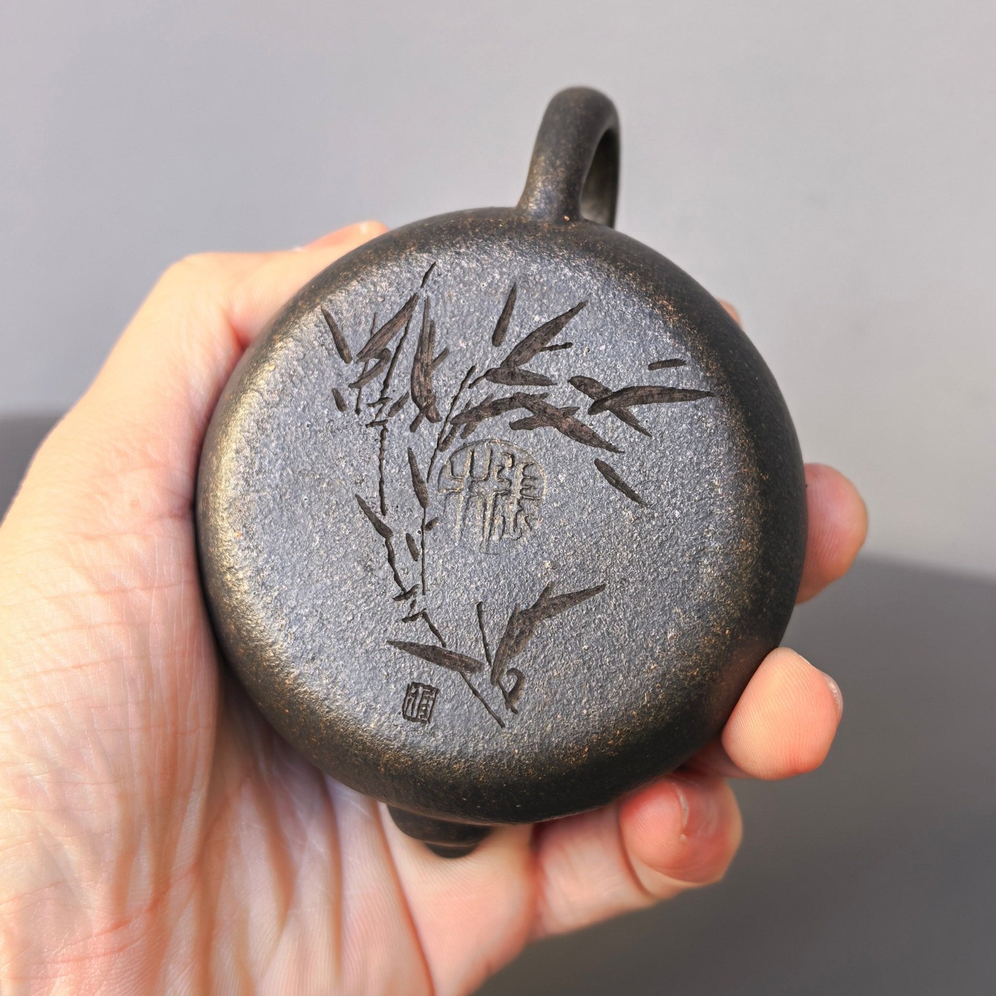 Tai Hu Shi Qu 130cc - Yixing Handmade Teapot - zycs_China