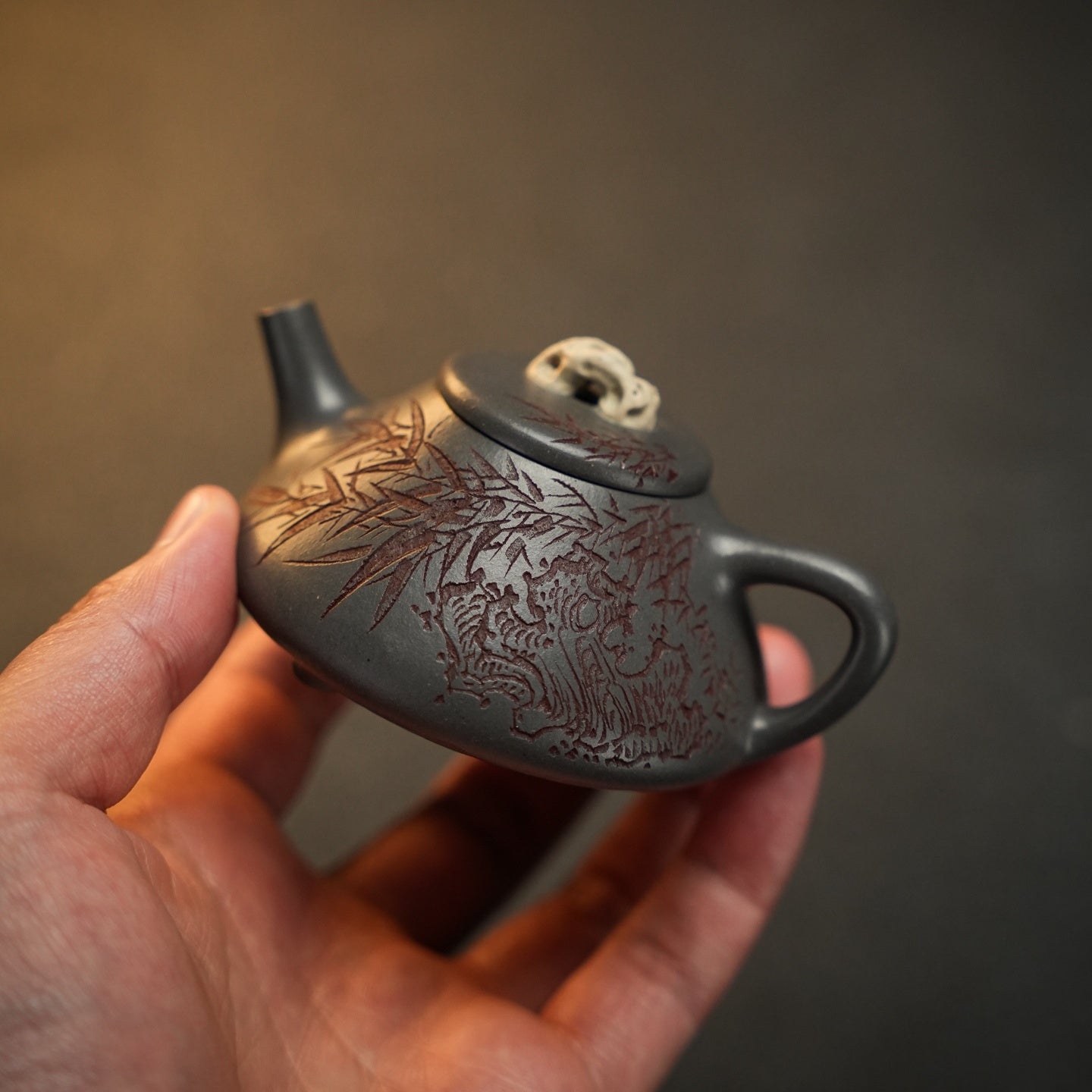 Tai Hu Shi Shi Piao - Yixing Handmade Teapot - zycs_China
