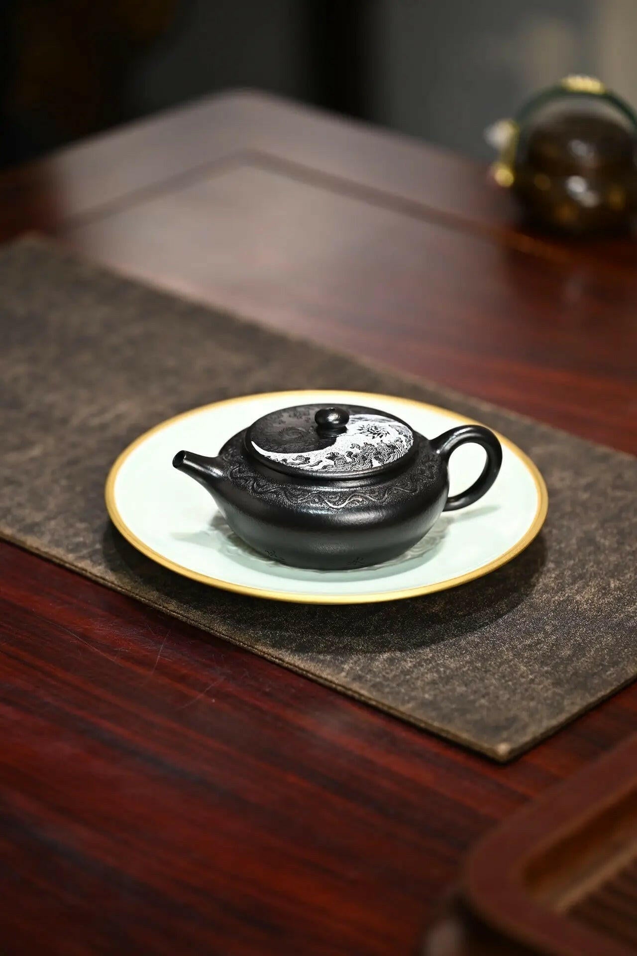 Tai Ji Bian Chen 150cc - Yixing Handmade Teapot - zycs_China