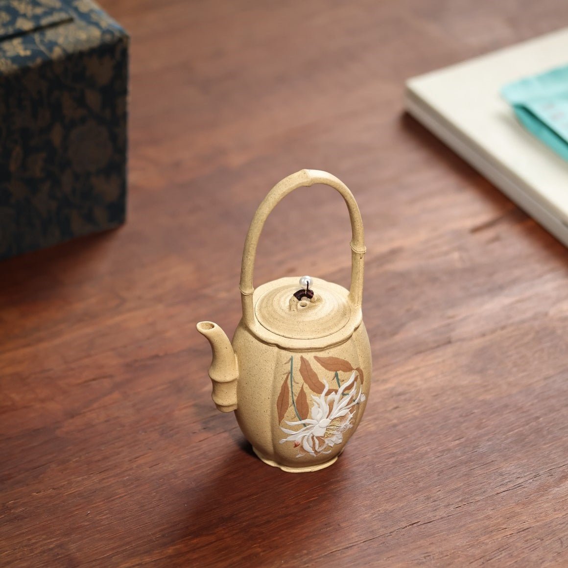 Tan Hua Ti Liang 150cc - Yixing Handmade Teapot - zycs_China