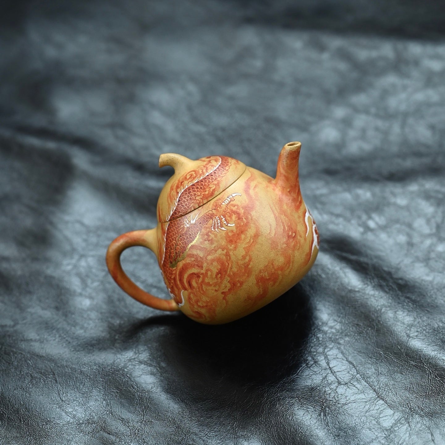 Teng Long Si Hai 150cc - Yixing Handmade Teapot 江苏宜兴