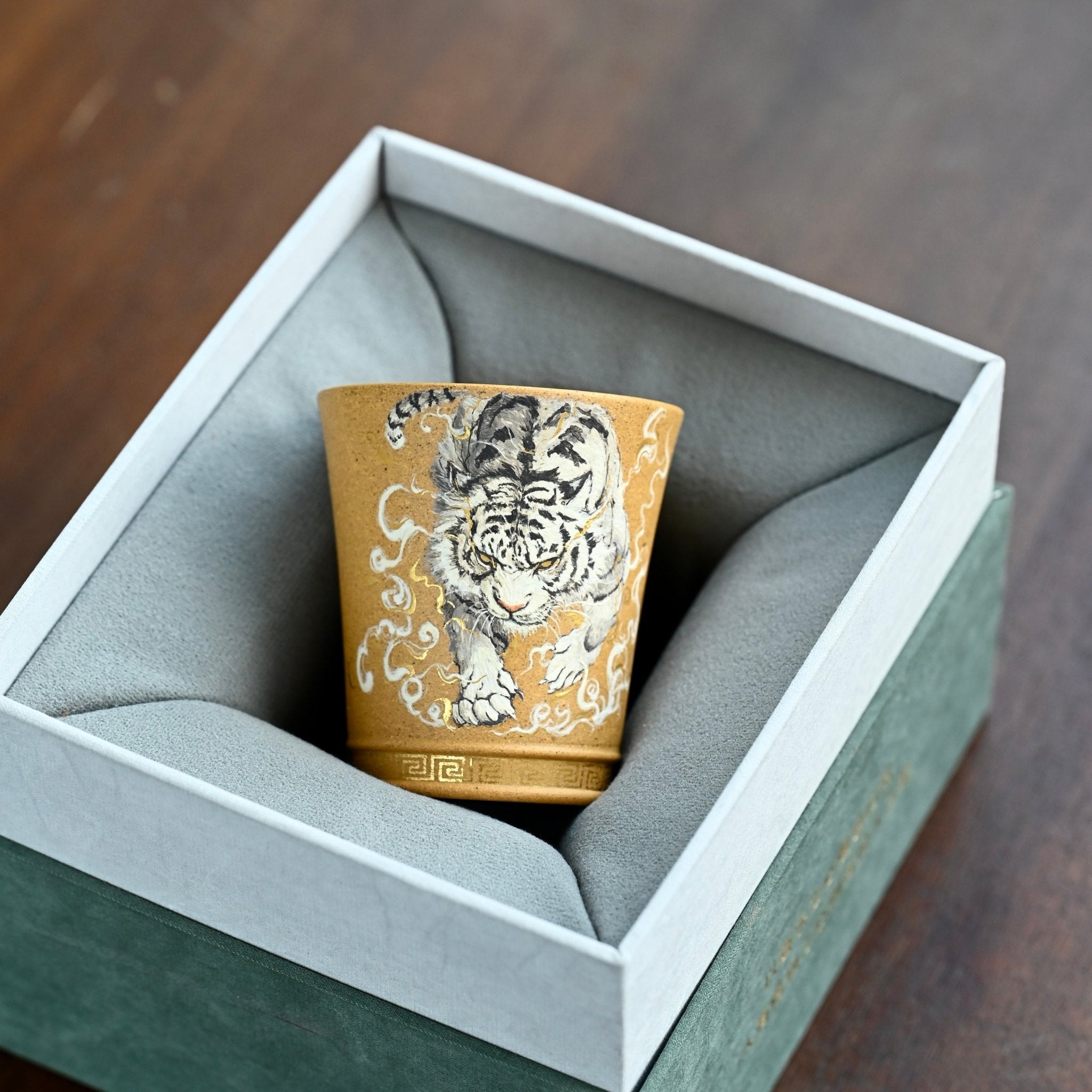 Tiger 80 - 120cc - Yixing Handmade Teacup - zycs_China