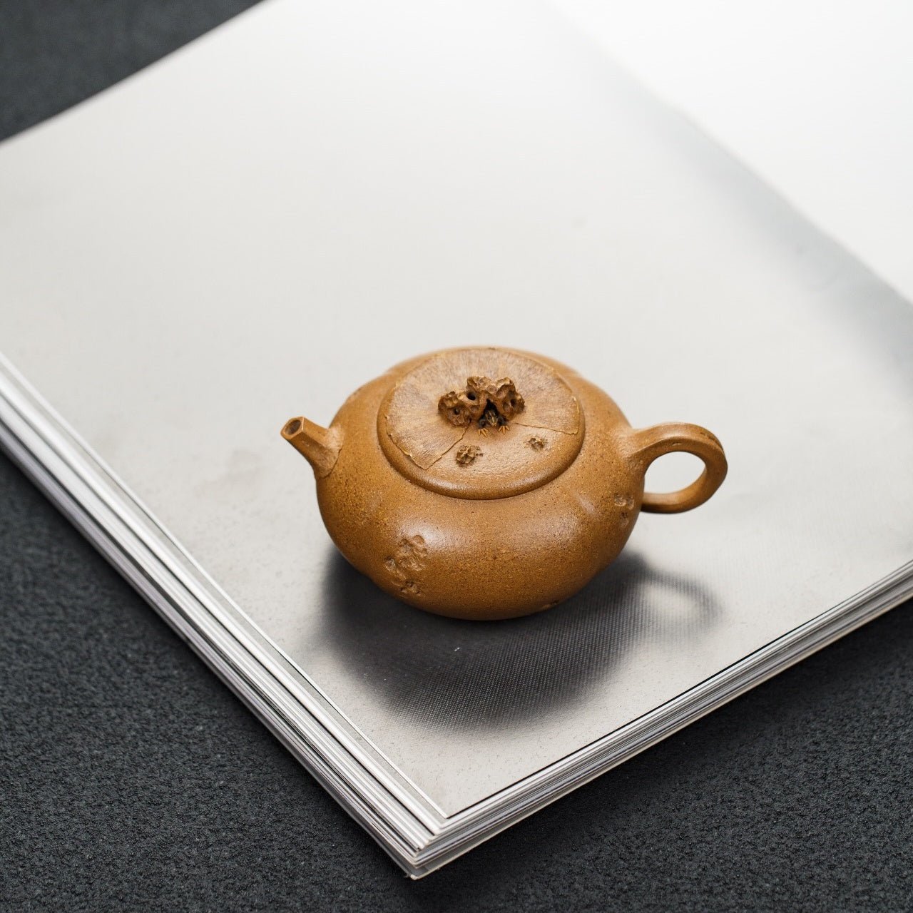Ting Quan 200cc - Yixing Handmade Teapot - zycs_China