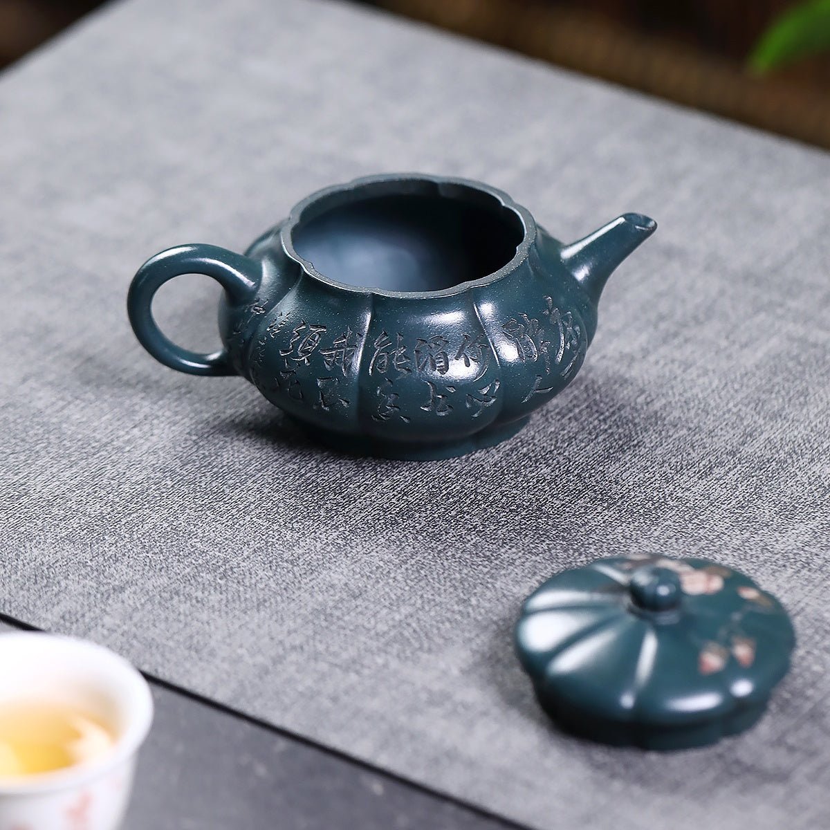 Wan Ju 180cc - Yixing Handmade Teapot - zycs_China