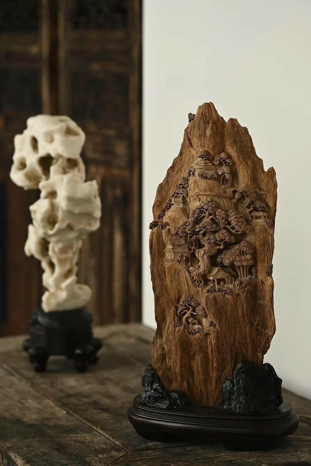 Wan Zhong Shan - Wood Sculpture - zycs_China