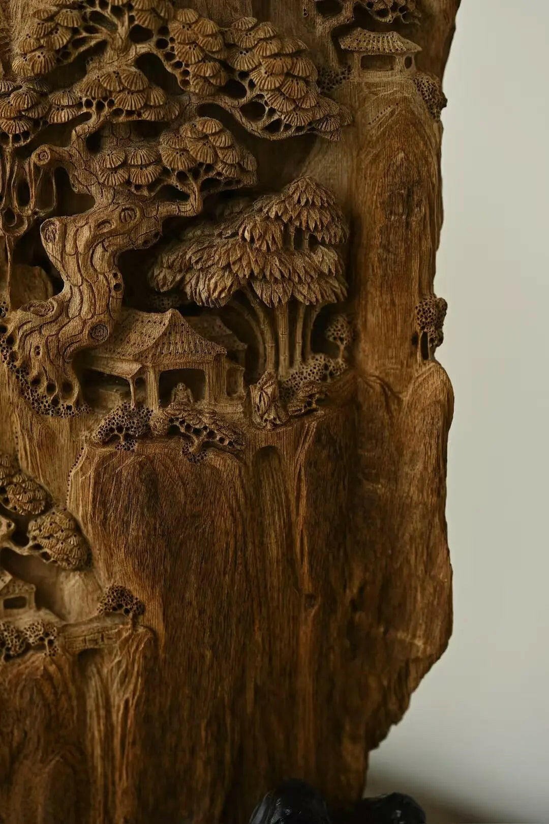 Wan Zhong Shan - Wood Sculpture - zycs_China