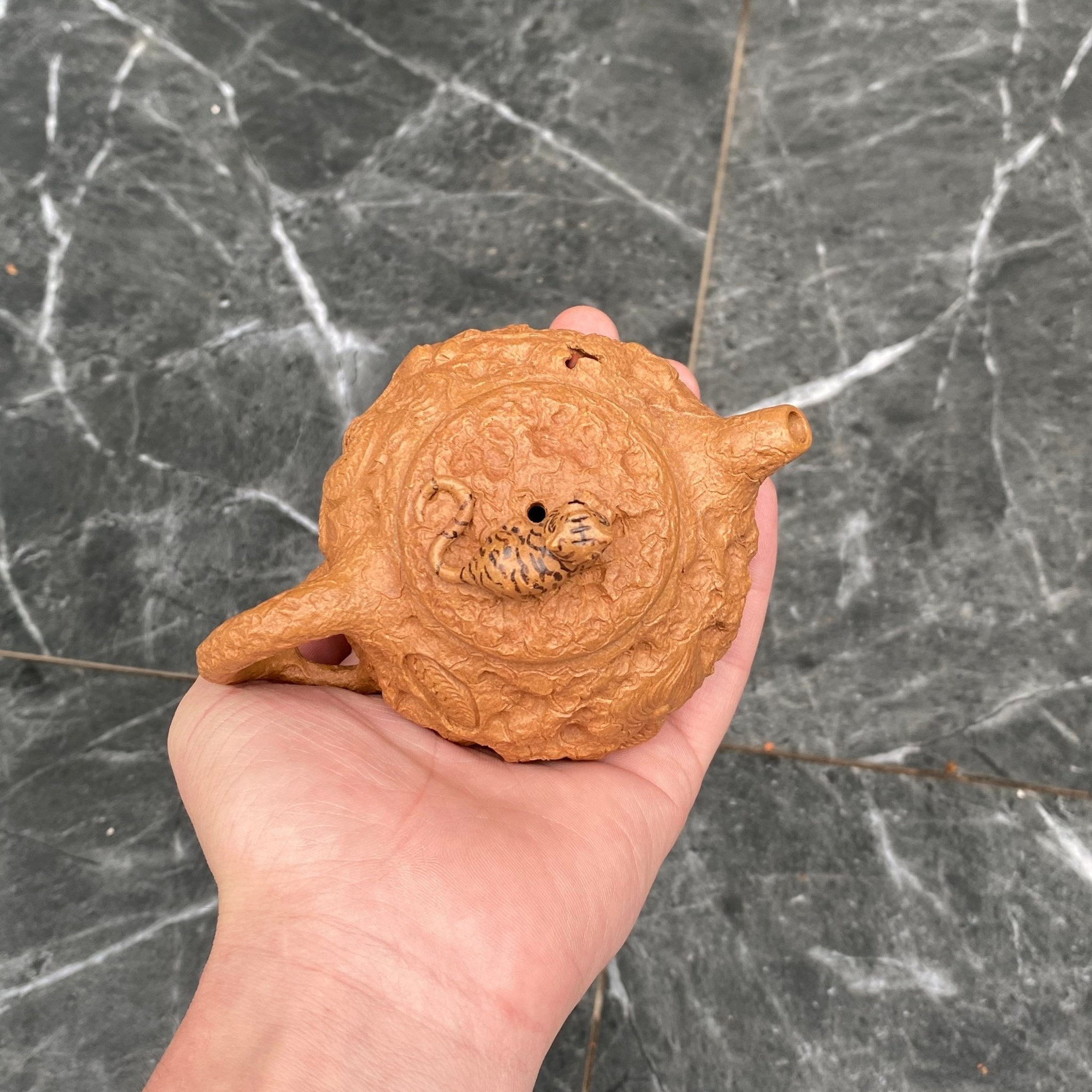 Wo Hu Cang Long 170cc - Yixing Handmade Teapot - zycs_China