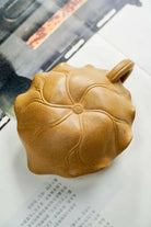 He Xiang 150cc -Yixing Handmade Teapot 江苏宜兴