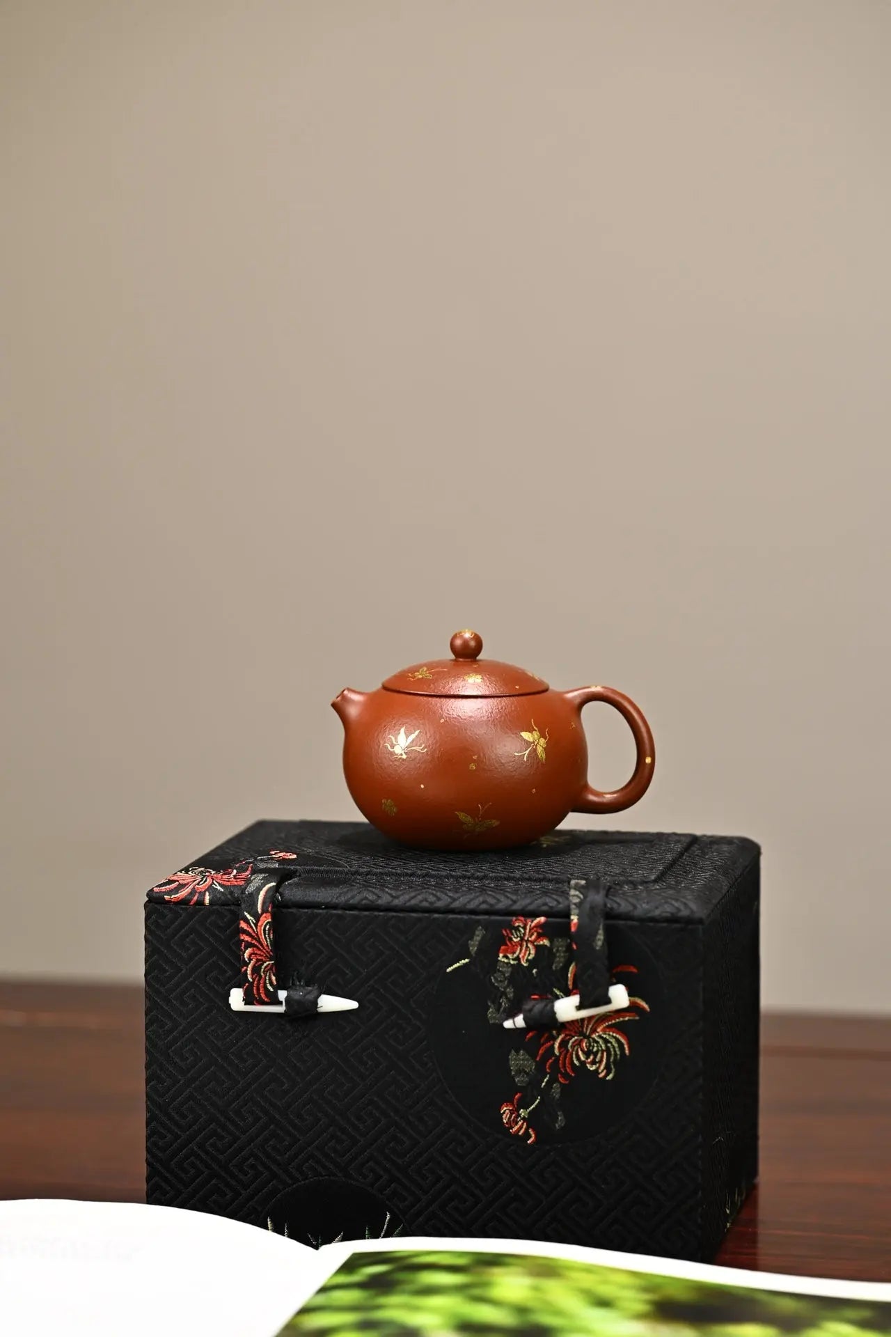 Xiao Xi Shi 140cc -Yixing Handmade Teapot 江苏宜兴