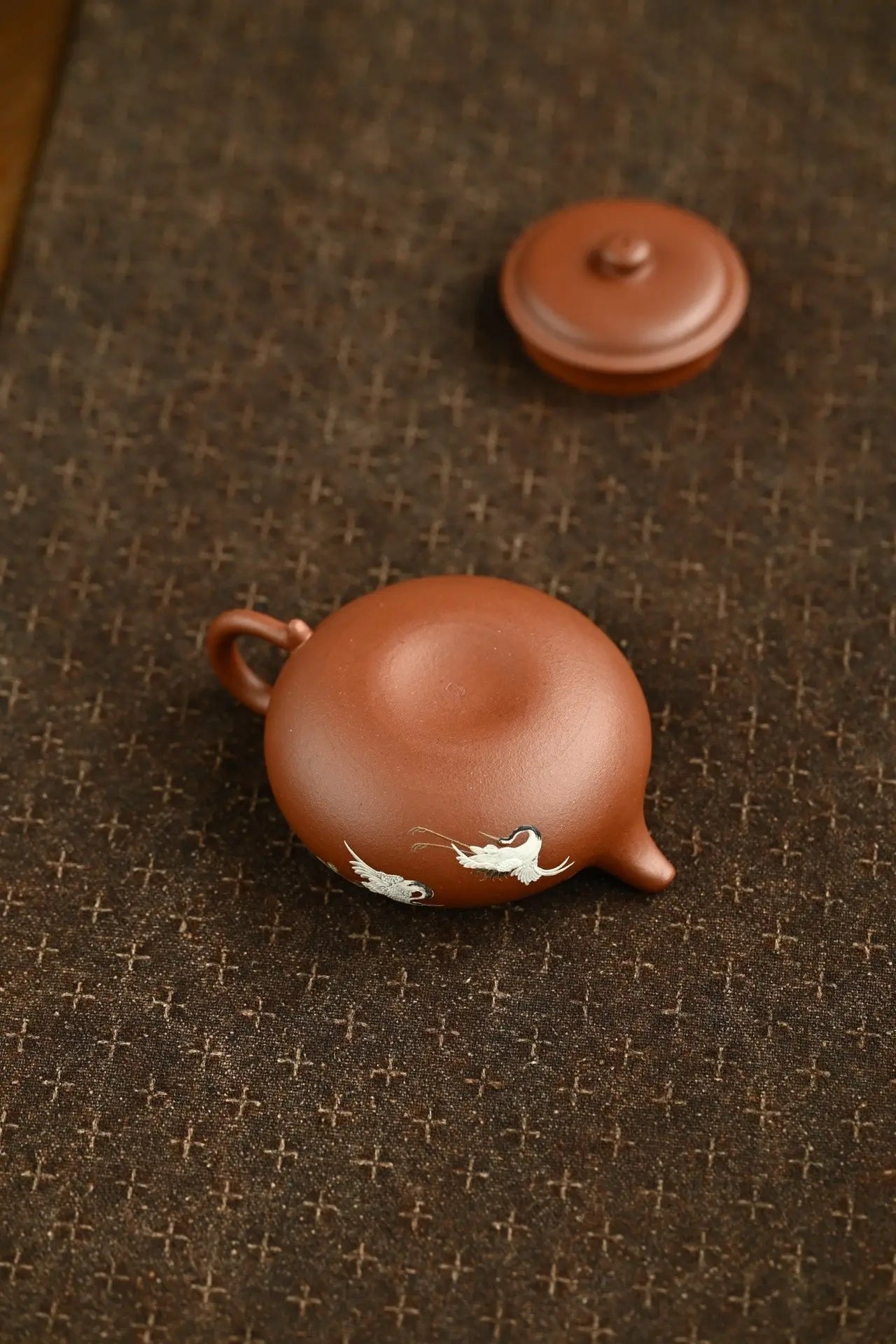 Fang Gu 150cc -Yixing Handmade Teapot 江苏宜兴