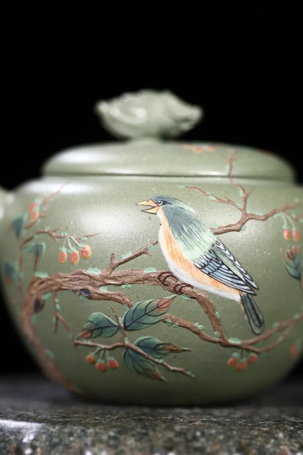 Fu Xing Lin Men 130cc -Yixing Handmade Teapot 江苏宜兴