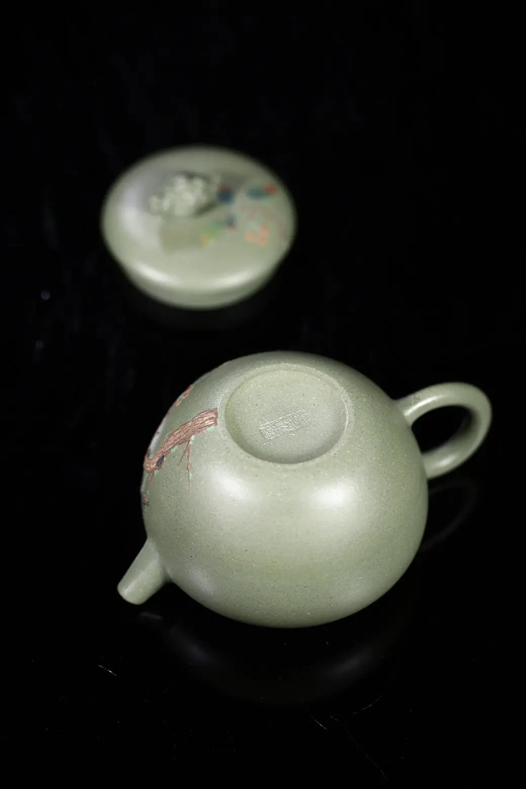Fu Xing Lin Men 130cc -Yixing Handmade Teapot 江苏宜兴