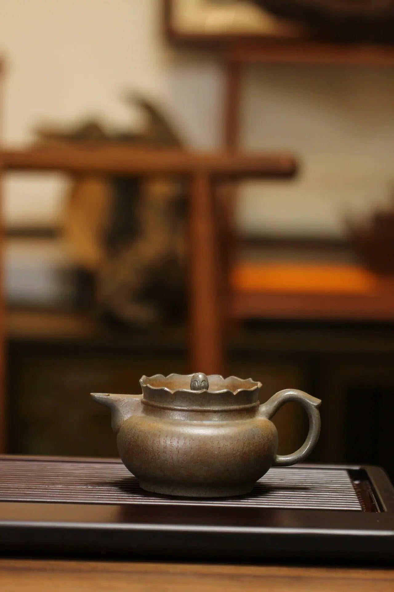 Seng Mao 260cc -Yixing Handmade Teapot 江苏宜兴