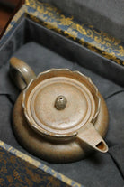 Seng Mao 260cc -Yixing Handmade Teapot 江苏宜兴