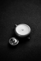 Jing Hua 120cc -Yixing Handmade Teapot 江苏宜兴