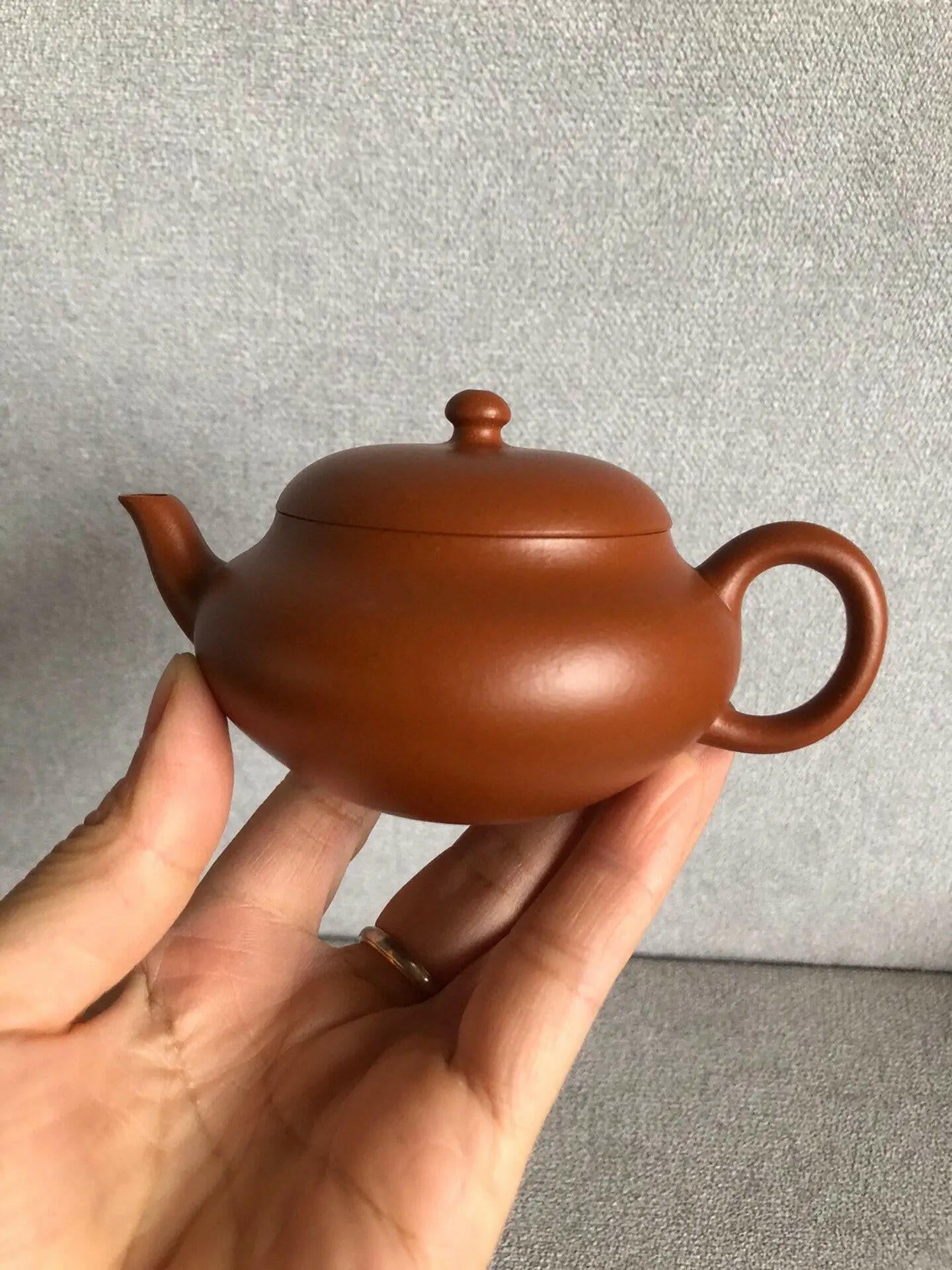 Yuan Ju 140cc - Yixing Handmade Teapot 江苏宜兴