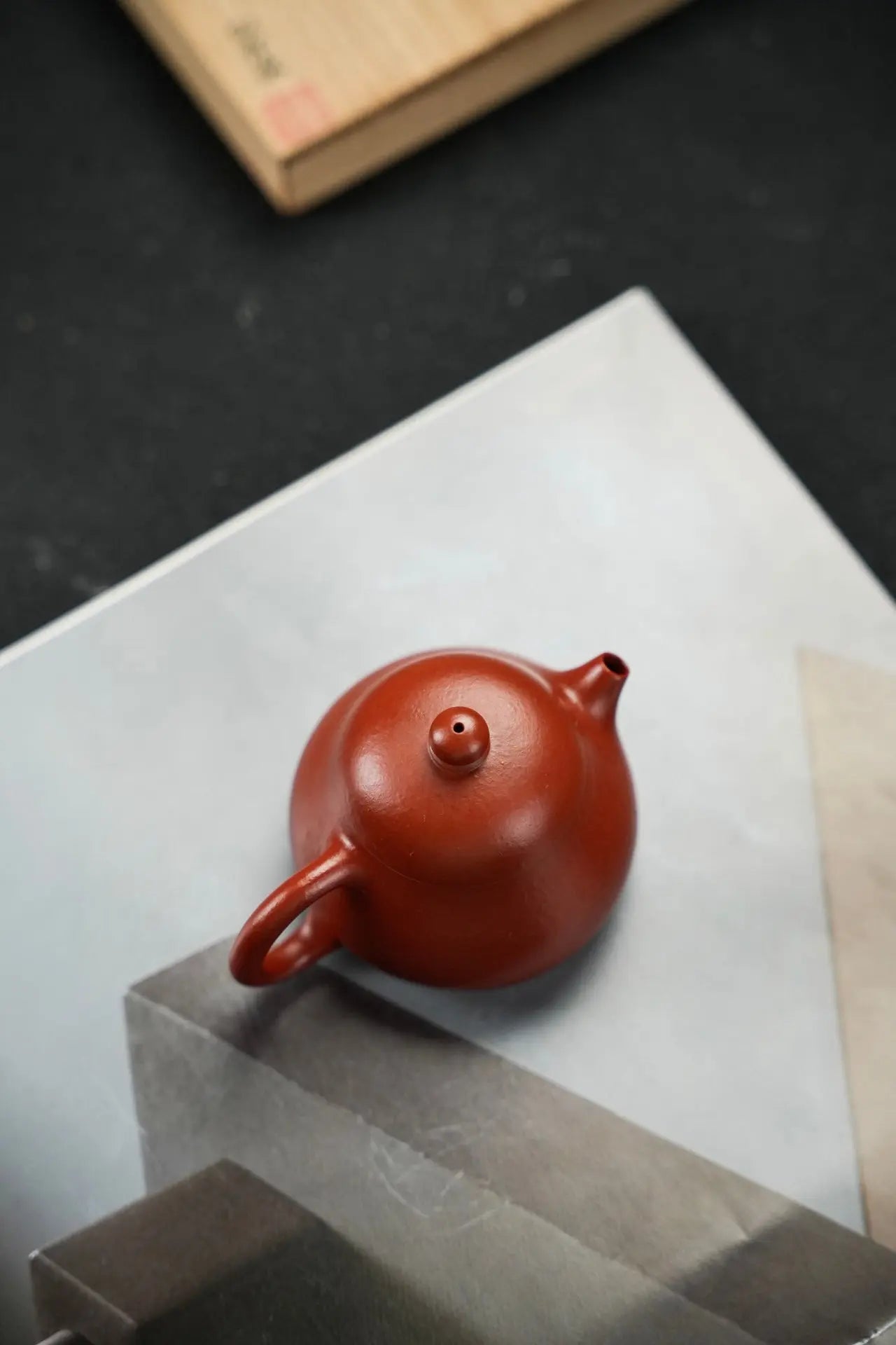 Xiao Wen Dan 130cc - Yixing Handmade Teapot 江苏宜兴