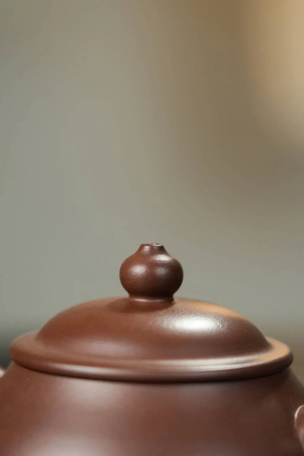 Li Mao 160cc - Yixing Handmade Teapot 江苏宜兴