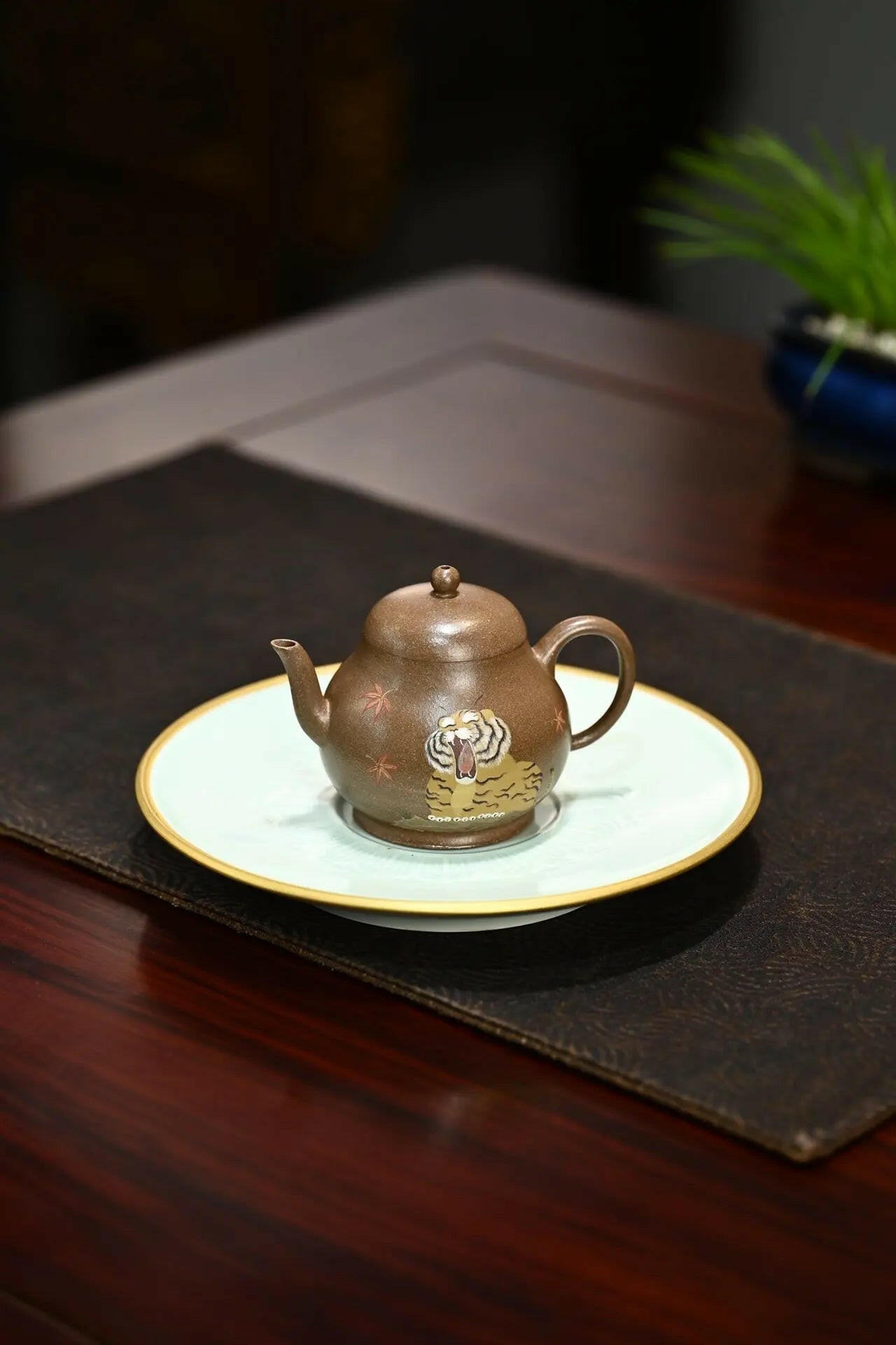 Li Xing 160cc - Yixing Handmade Teapot 江苏宜兴