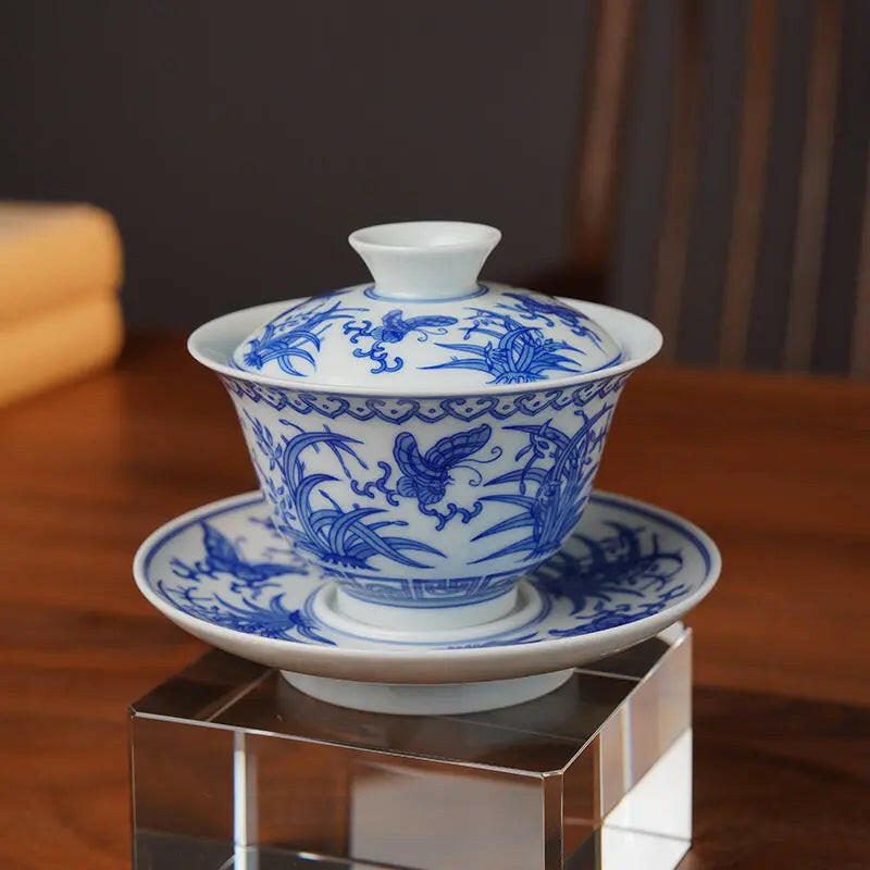 Ru Yi Die Lian Hua 160cc - Jing De Zhen Handmade Gai Wan 江苏宜兴
