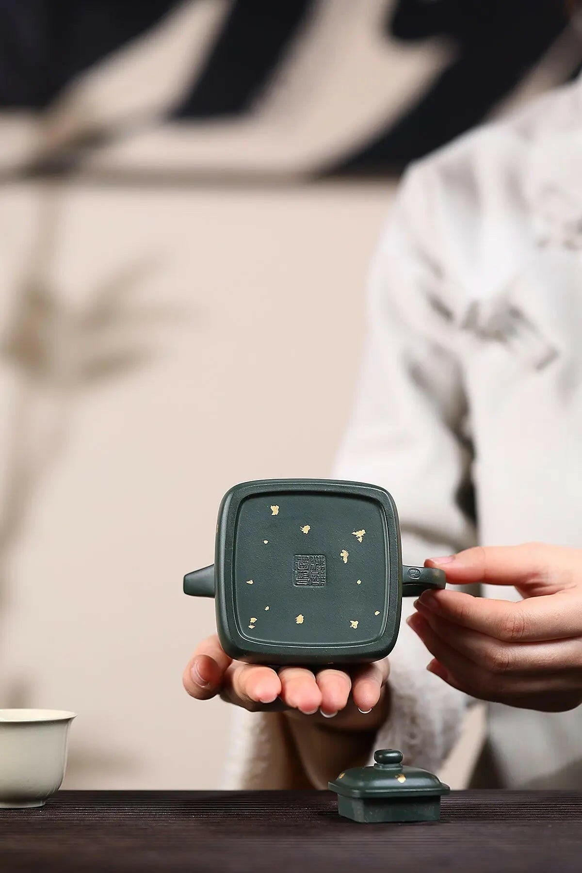 Si Fang Tan Ran 200cc - Yixing Handmade Teapot 江苏宜兴