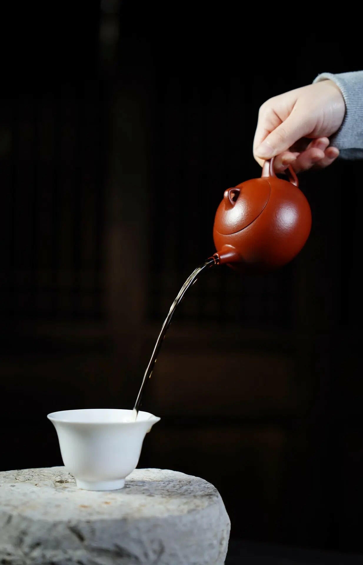 Ye Piao 210cc - Yixing Handmade Teapot 江苏宜兴