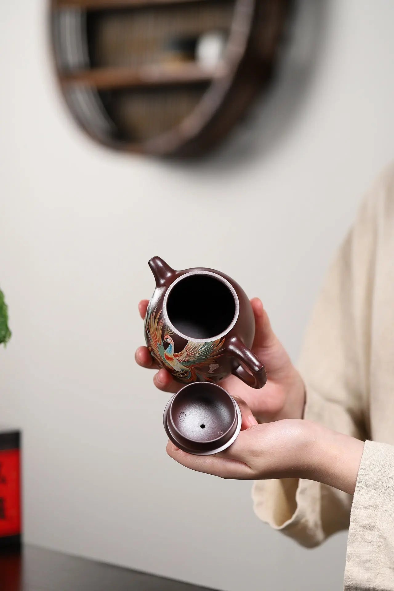 Huo Feng Qin Quan 220cc - Yixing Handmade Teapot 江苏宜兴