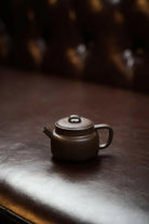 Xiao Man Tang 100cc - Yixing Handmade Teapot 江苏宜兴