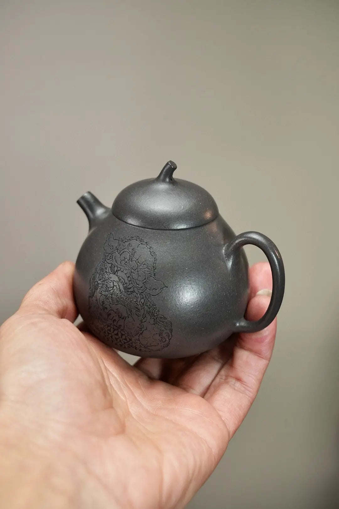 Qie Gua 160cc - Yixing Handmade Teapot 江苏宜兴