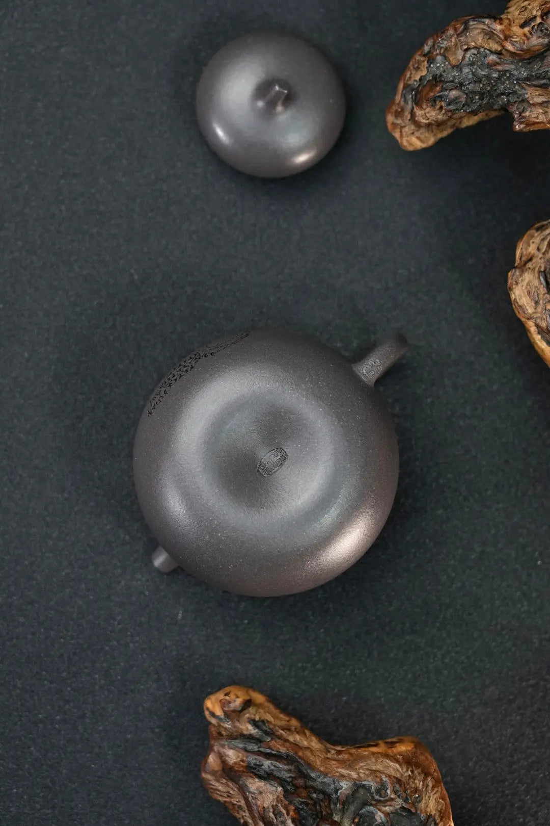 Qie Gua 160cc - Yixing Handmade Teapot 江苏宜兴