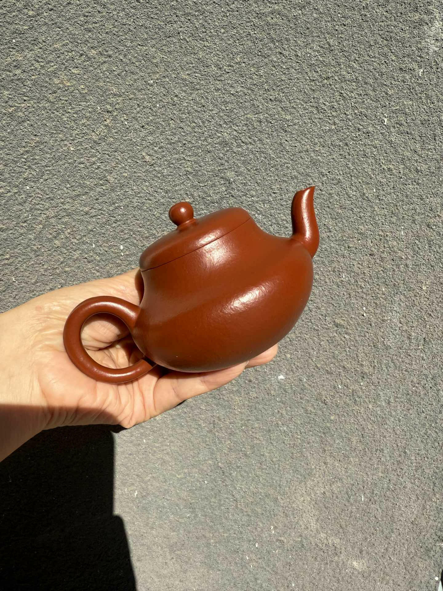 Jun De 180cc - Yixing Handmade Teapot 江苏宜兴