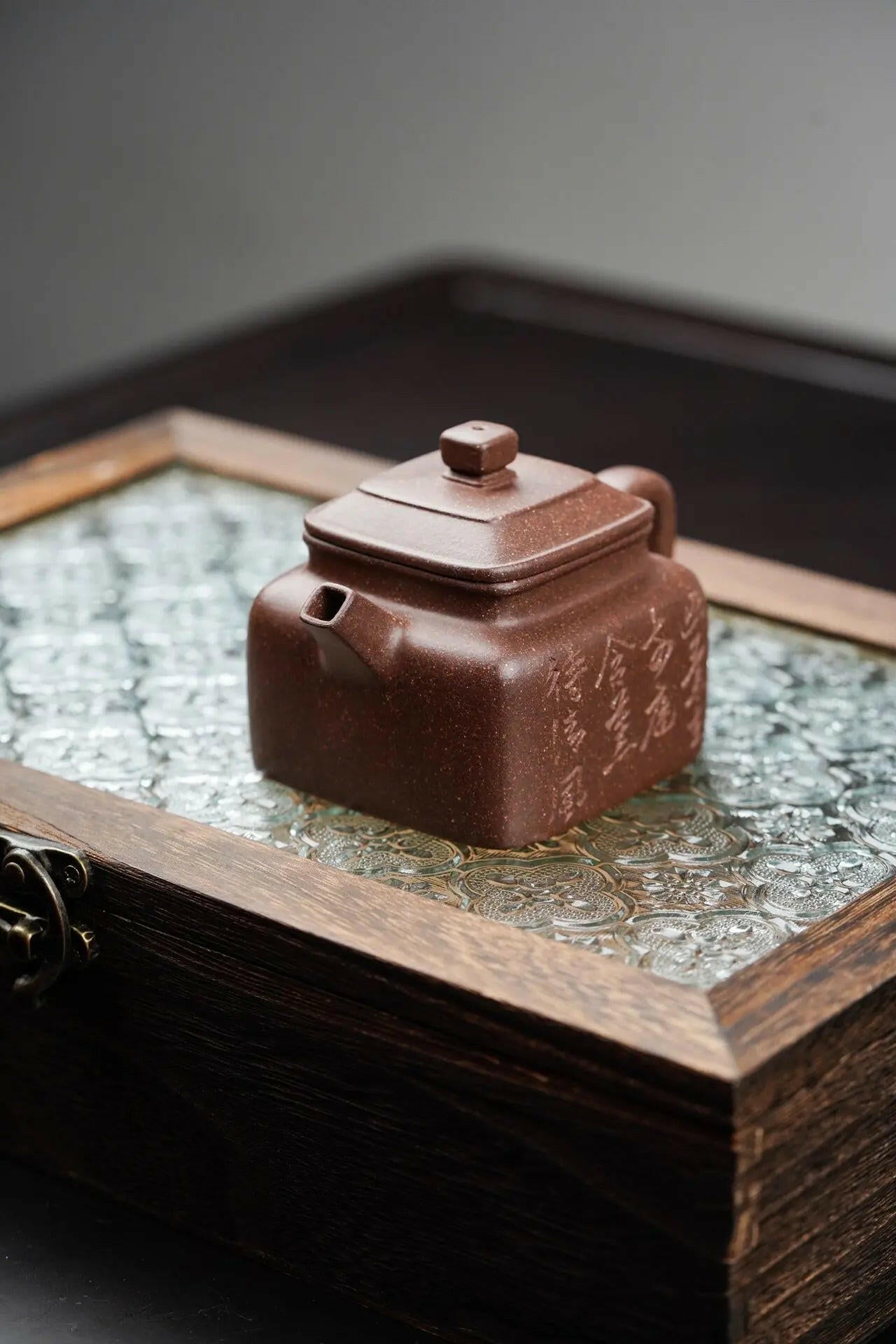 Si Fang De Zhong 160cc - Yixing Handmade Teapot 江苏宜兴