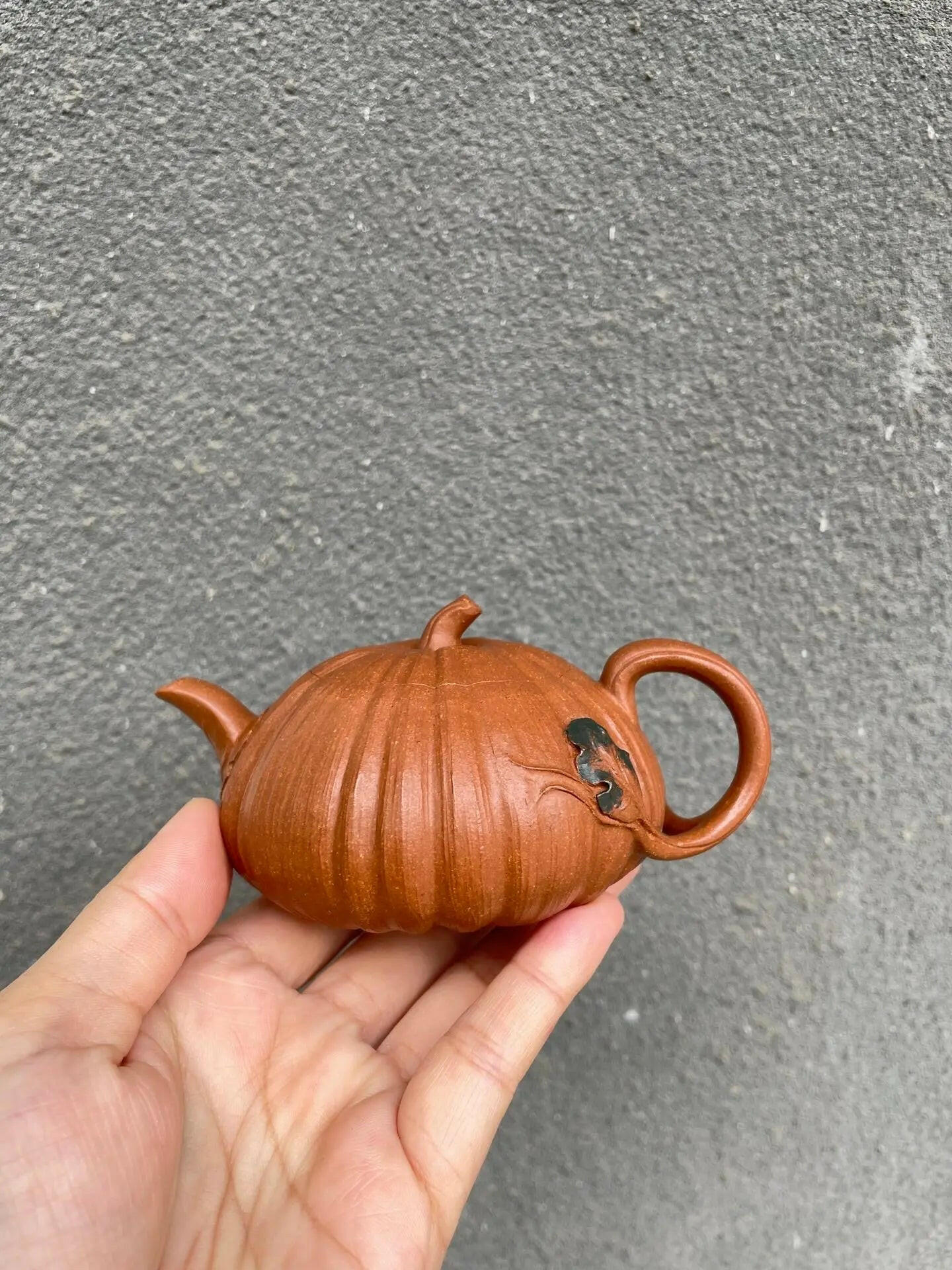 Nan Gua 150cc - Yixing Handmade Teapot 江苏宜兴