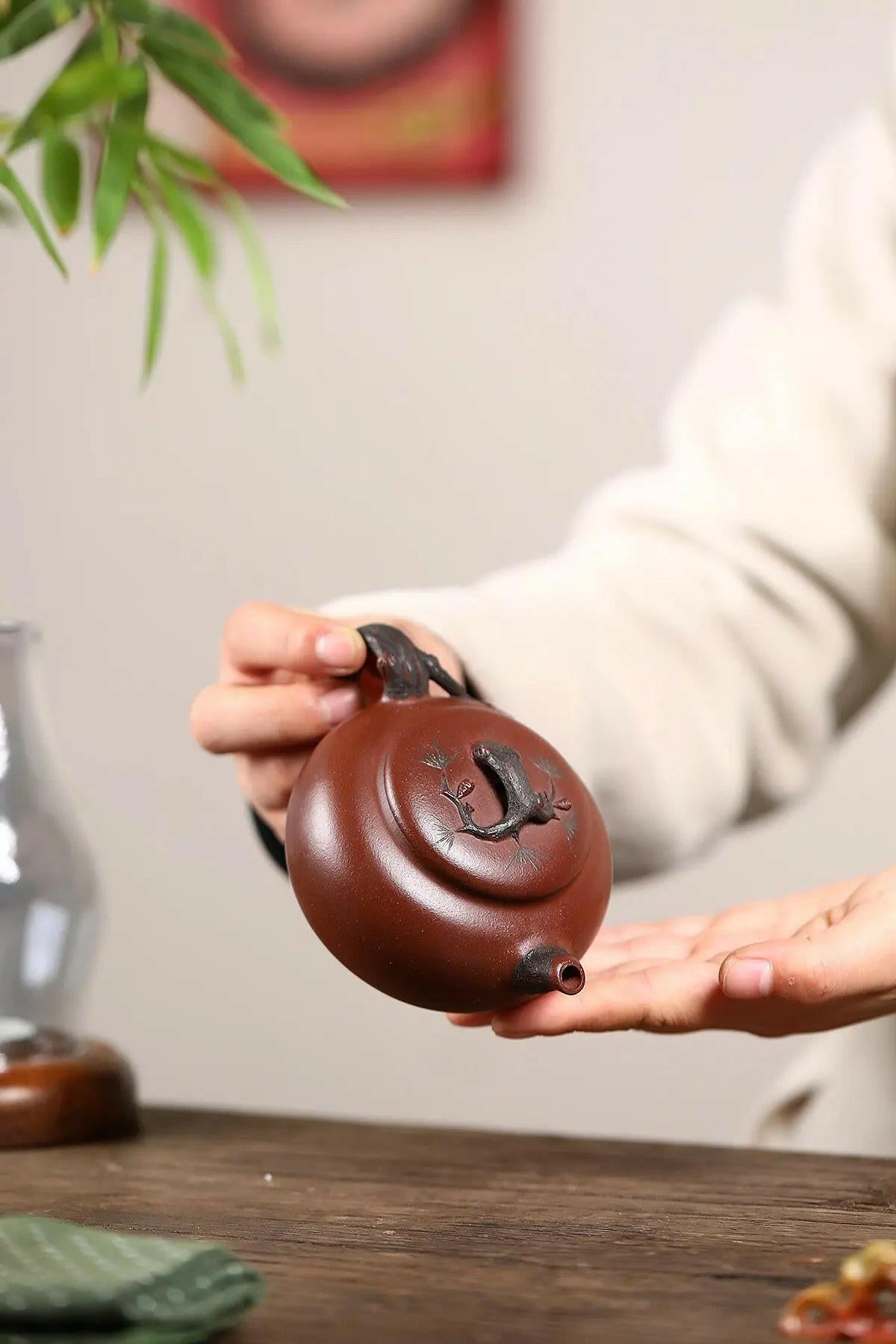Ting Song Hu 220cc - Yixing Handmade Teapot 江苏宜兴