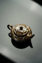 Bian Ying 150cc - Yixing Handmade Teapot 江苏宜兴