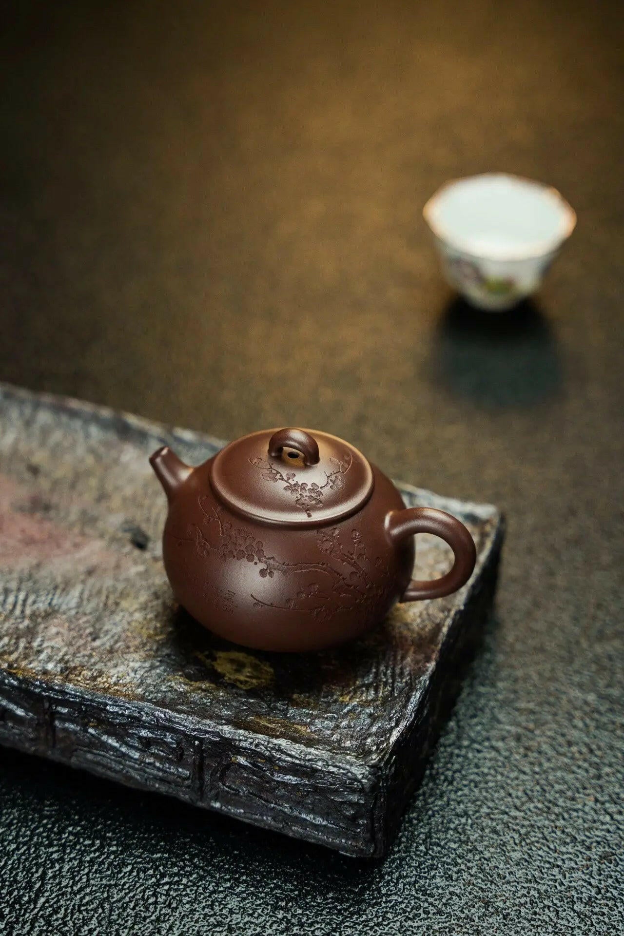 Xiao Man 165cc - Yixing Handmade Teapot 江苏宜兴