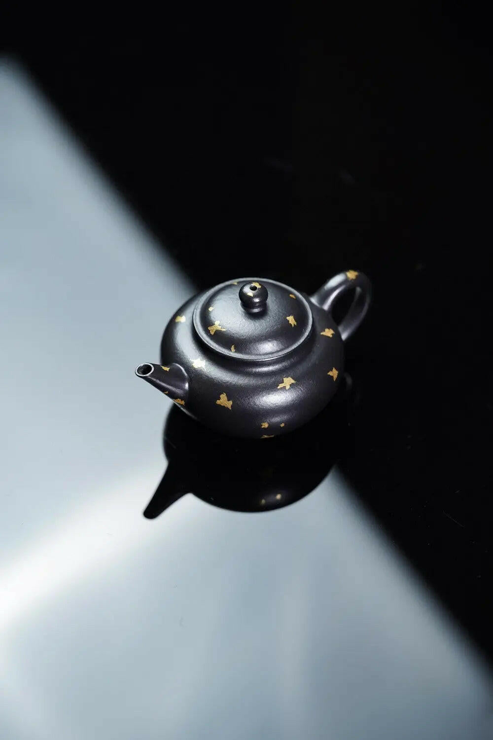 Xiao Shui Ping 80cc - Yixing Handmade Teapot 江苏宜兴