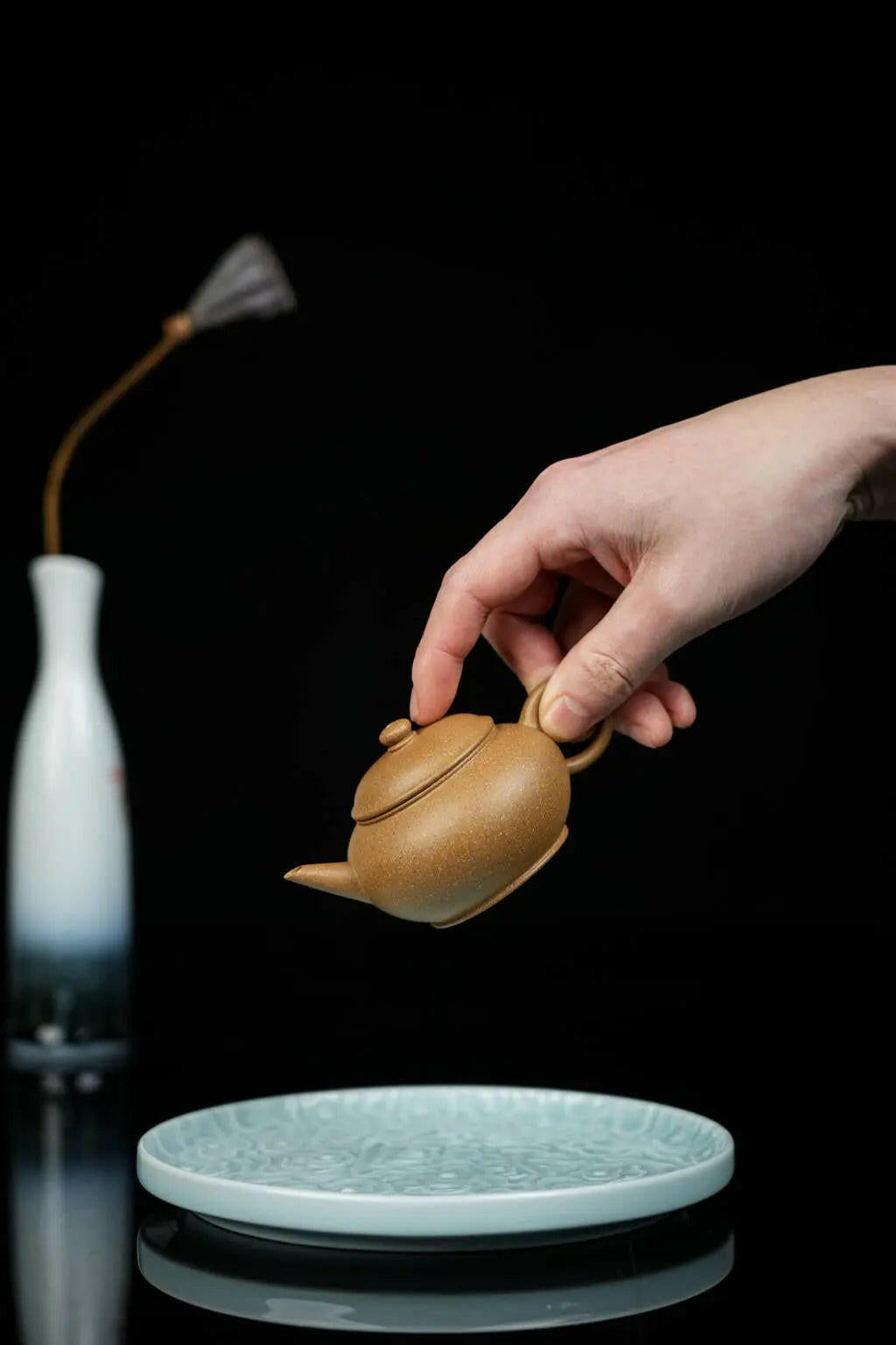 Shui Ping 100cc - Yixing Handmade Teapot 江苏宜兴