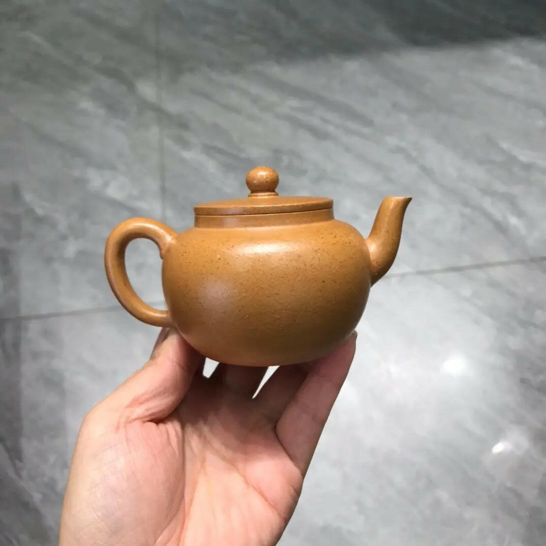Ping Gai Lian Zi 150cc - Yixing Handmade Teapot 江苏宜兴