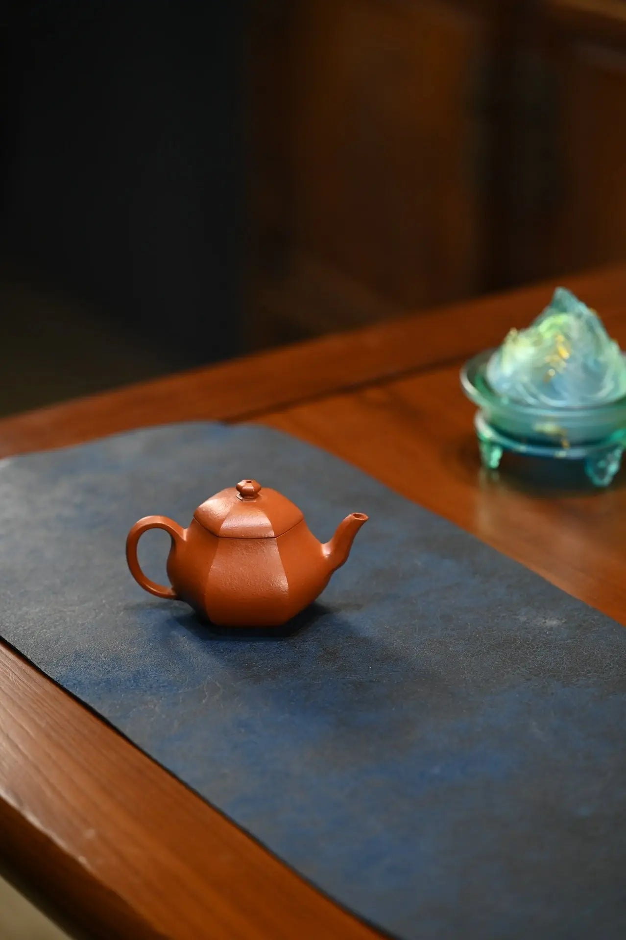 Li Xing Xiao Liu Fang 100cc - Yixing Handmade Teapot 江苏宜兴